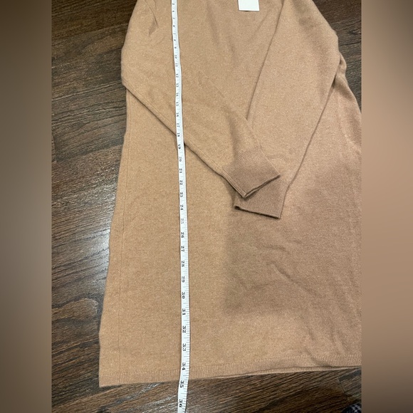 Cashmere dress - Picture 2 of 4